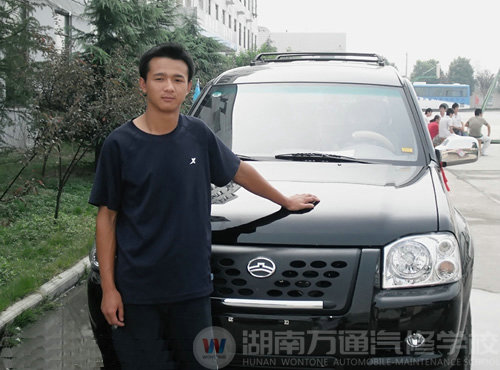 讀最好的汽修學(xué)校省時省錢好創(chuàng)業(yè)