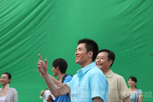 7月我們?nèi)f通畢業(yè)