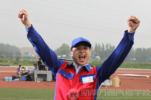 湖南萬通汽車學校 王者之路