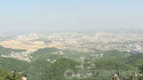 湖南萬(wàn)通汽車學(xué)校，暑期訓(xùn)練營(yíng)活動(dòng)