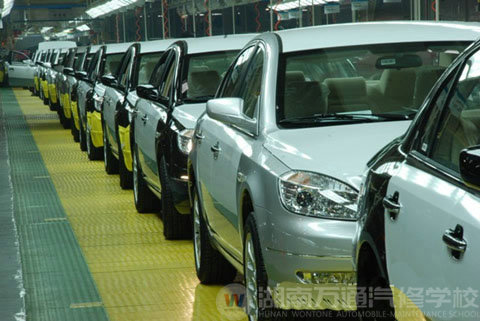 汽修行業(yè)，黃金行業(yè)，最急需技術(shù)人才行業(yè)