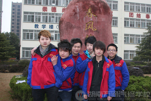 “感恩父母 努力學(xué)習(xí)”演講比賽系列報道三