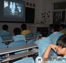 品紅色電影 憶建國歷史