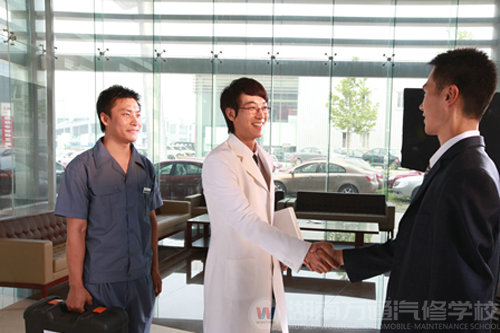 汽修人才搶手 汽修行業(yè)未來(lái)無(wú)可限量