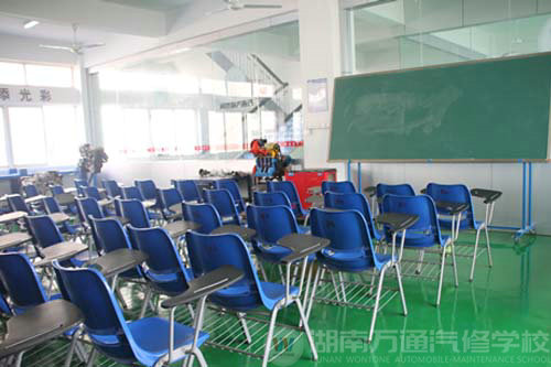 選擇汽修職業(yè)學(xué)校，一定要選最好的