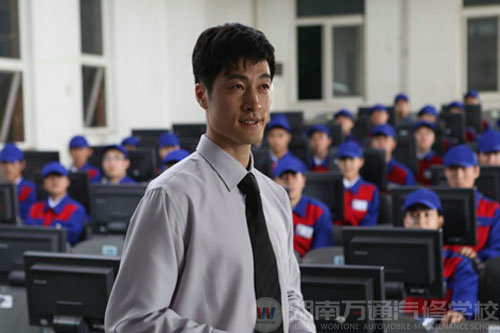 網(wǎng)易：萬通培養(yǎng)實(shí)用性人才 破解讀書“無用論”