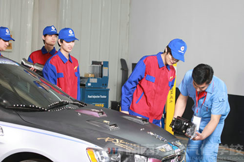 初中畢業(yè)生學(xué)什么技術(shù)好