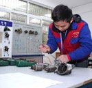 萬(wàn)通注重培養(yǎng)學(xué)生實(shí)踐能力 為學(xué)子就業(yè)加分