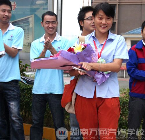 第28個教師節(jié)：最美好的祝福 獻給最親愛的老師