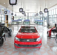 學(xué)汽修-美容實(shí)訓(xùn)