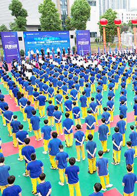 湖南萬(wàn)通汽修學(xué)校_長(zhǎng)沙中職院校_萬(wàn)通杯全國(guó)技能賽