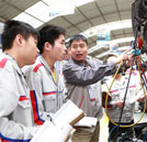 大學(xué)生創(chuàng)業(yè)越來越多，汽修專業(yè)成為熱忠方向