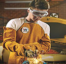 大學(xué)生到職?！盎貭t”學(xué)習(xí)為什么？