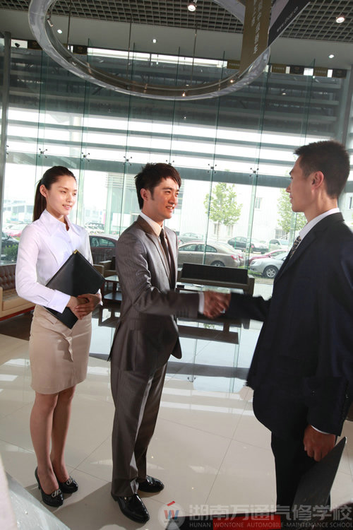 湖南萬通汽修學校，培養(yǎng)汽修人才