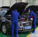 女生學(xué)汽修 更要選萬(wàn)通