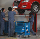 學(xué)汽車機(jī)電專業(yè) 輕松實(shí)現(xiàn)高薪夢(mèng)