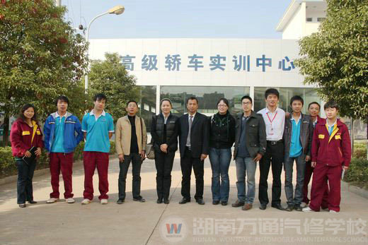 V-KOOL威固汽車美容公司與湖南萬通強強聯(lián)合