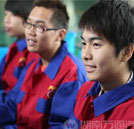 “今年過年哪也不去 要去就去萬通學(xué)汽修”