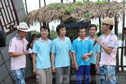 湖南萬通汽修學(xué)校受邀參加智勇大沖關(guān)