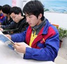 在讀書中成長—湖南萬通讀書文化節(jié)之書海邀品香火熱進行中