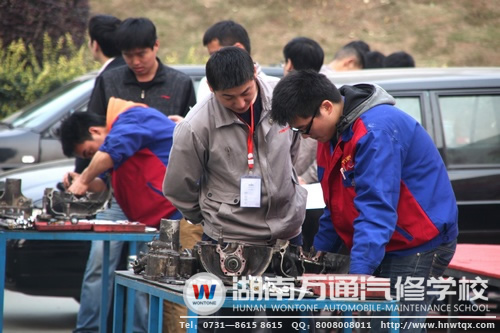 萬通汽修學(xué)校技能大賽決賽現(xiàn)場