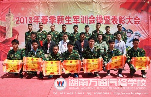 有付出才會(huì)有收獲，新生們辛勤的汗水，得到了不僅僅是榮譽(yù)