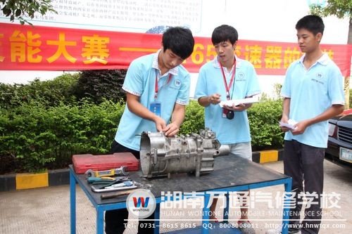 陽(yáng)光實(shí)訓(xùn)技能大賽，讓學(xué)生形成你追我趕的學(xué)習(xí)氛圍，提升創(chuàng)新能力