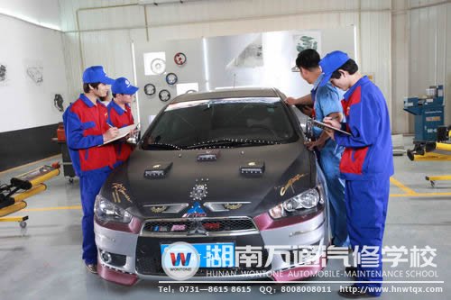 
低學(xué)歷人群學(xué)汽修，也能取得高成就