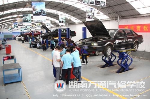 湖南萬通學(xué)子實踐場景