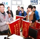 加強教師隊伍建設(shè) 打造一流師資