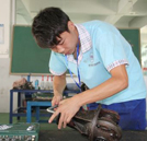 汽修行業(yè)前景好 學(xué)汽修“錢途”無量