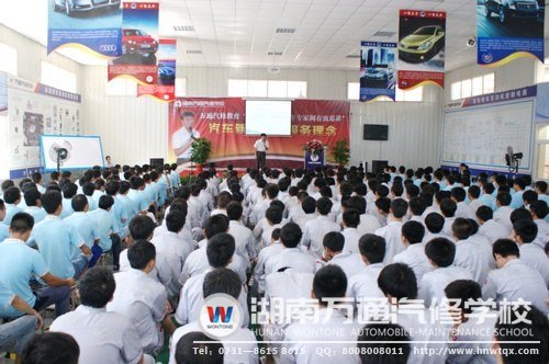 闞教授講學現(xiàn)場座無虛席