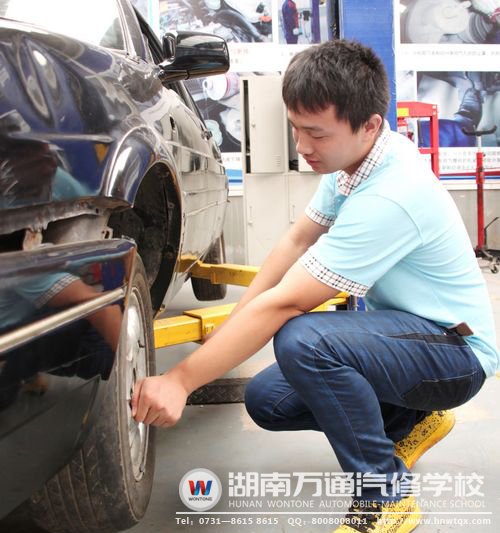 尹俊良在湖南萬通開始嶄新的生活