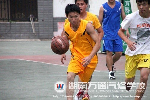 玩轉(zhuǎn)籃球，看我的！