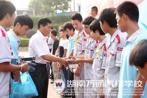 頒獎進(jìn)行時！