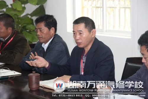 潘助理與陳書記分別提出了提出了教學(xué)質(zhì)量季活動實(shí)施的目標(biāo)