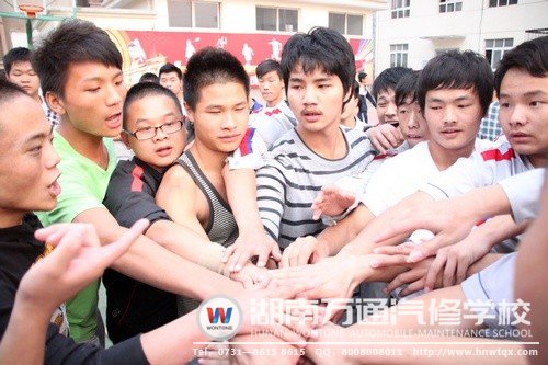 &ldquo;讓我們一起加油，成為全校最棒的班級&rdquo;！