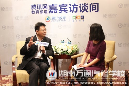 新華教育集團(tuán)副總裁沙旭榮獲&ldquo;騰訊網(wǎng)十年中國教育企業(yè)領(lǐng)袖人物&rdquo;稱號