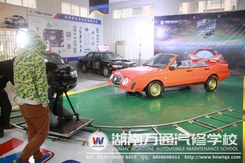 土豆網(wǎng)前往湖南萬(wàn)通拍攝&ldquo;夢(mèng)想之車(chē)&rdquo;