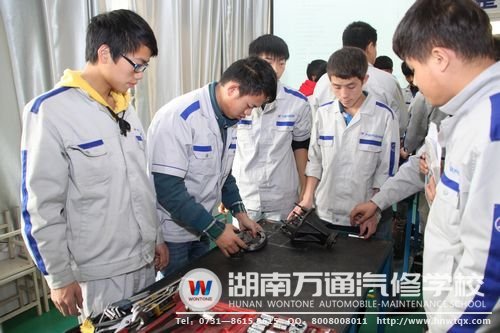 實訓(xùn)分組促使學(xué)生在競爭中學(xué)得更扎實