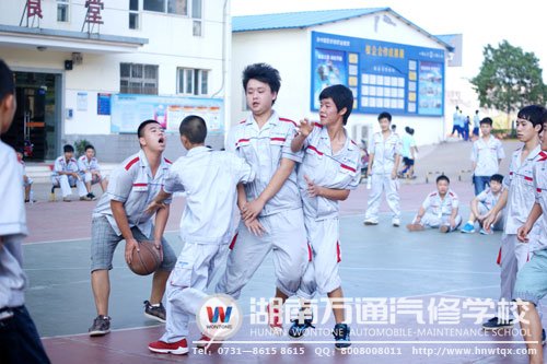 晨訓(xùn)&mdash;&mdash;加強身體素質(zhì)鍛煉