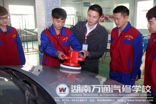湖南萬通確保學(xué)生學(xué)到實(shí)實(shí)在在的技術(shù)