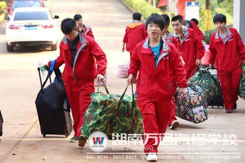 學(xué)子們即將走入工作崗位