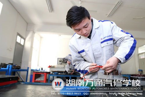 明德之后，萬通學(xué)子還要精技