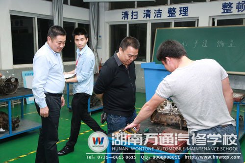 嚴(yán)謹(jǐn)、有序的考場(chǎng)氛圍