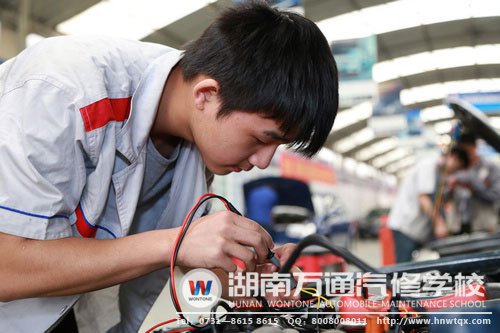 嚴(yán)謹(jǐn)仔細(xì)，按流程操作