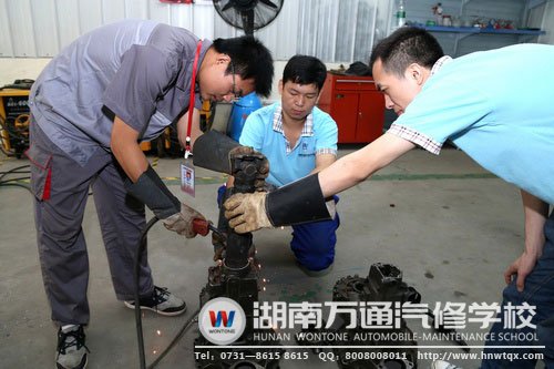 化腐朽為神奇，萬通師生妙手生花