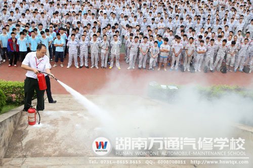 正確使用消火栓，才可滅火