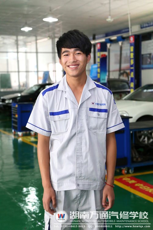 青春陽光的郭志