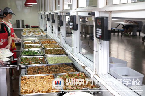 葷素搭配，營養(yǎng)均衡